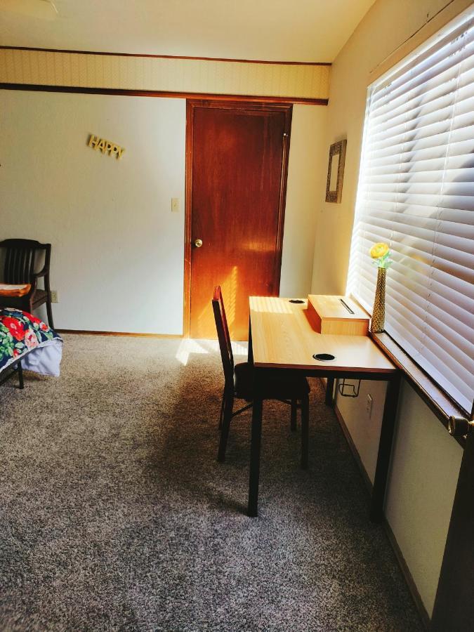 Golden Sunflower'S Apt B1 Lawton Esterno foto